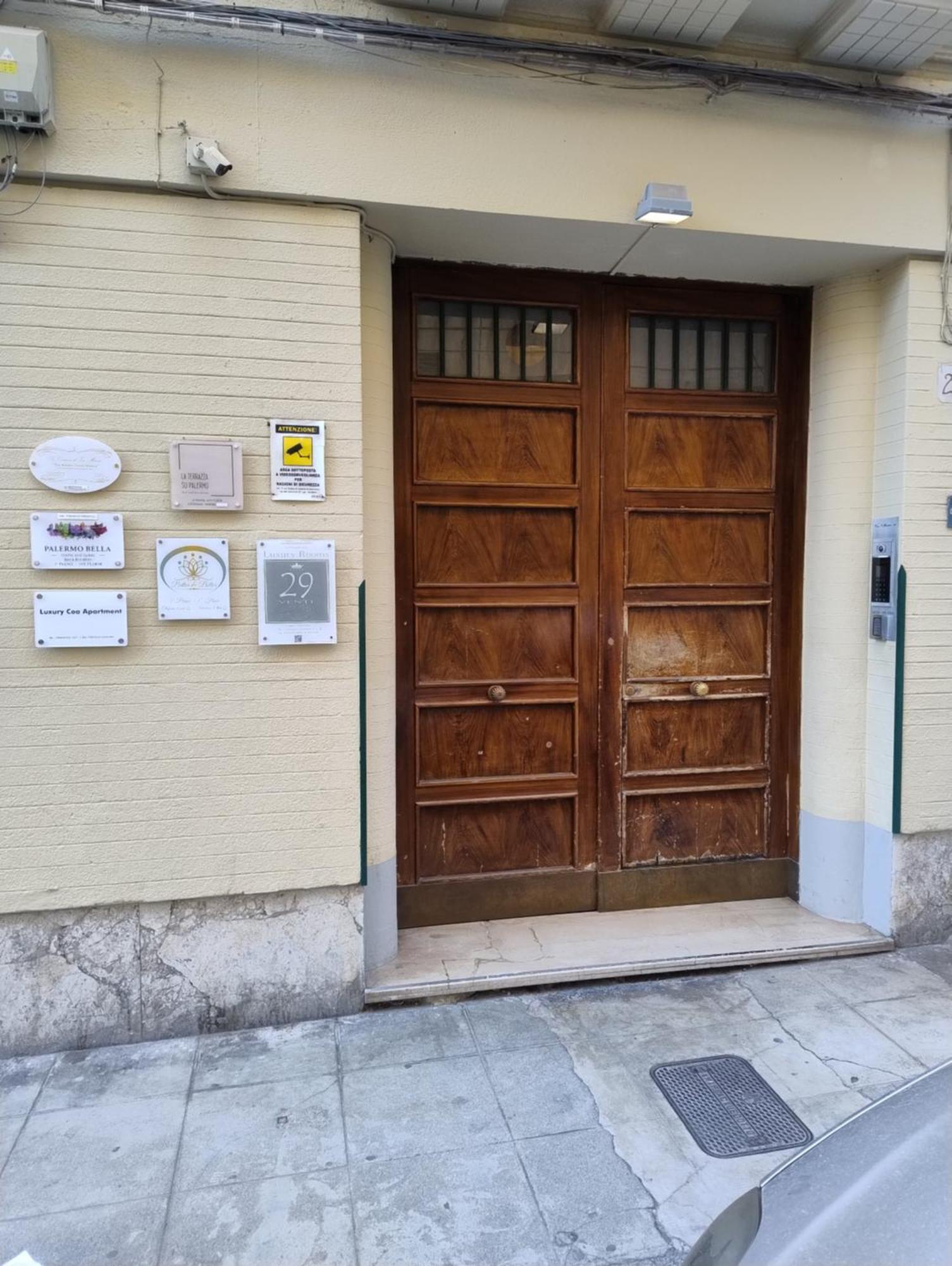 Le Camere Di Via Meccio 巴勒莫 外观 照片